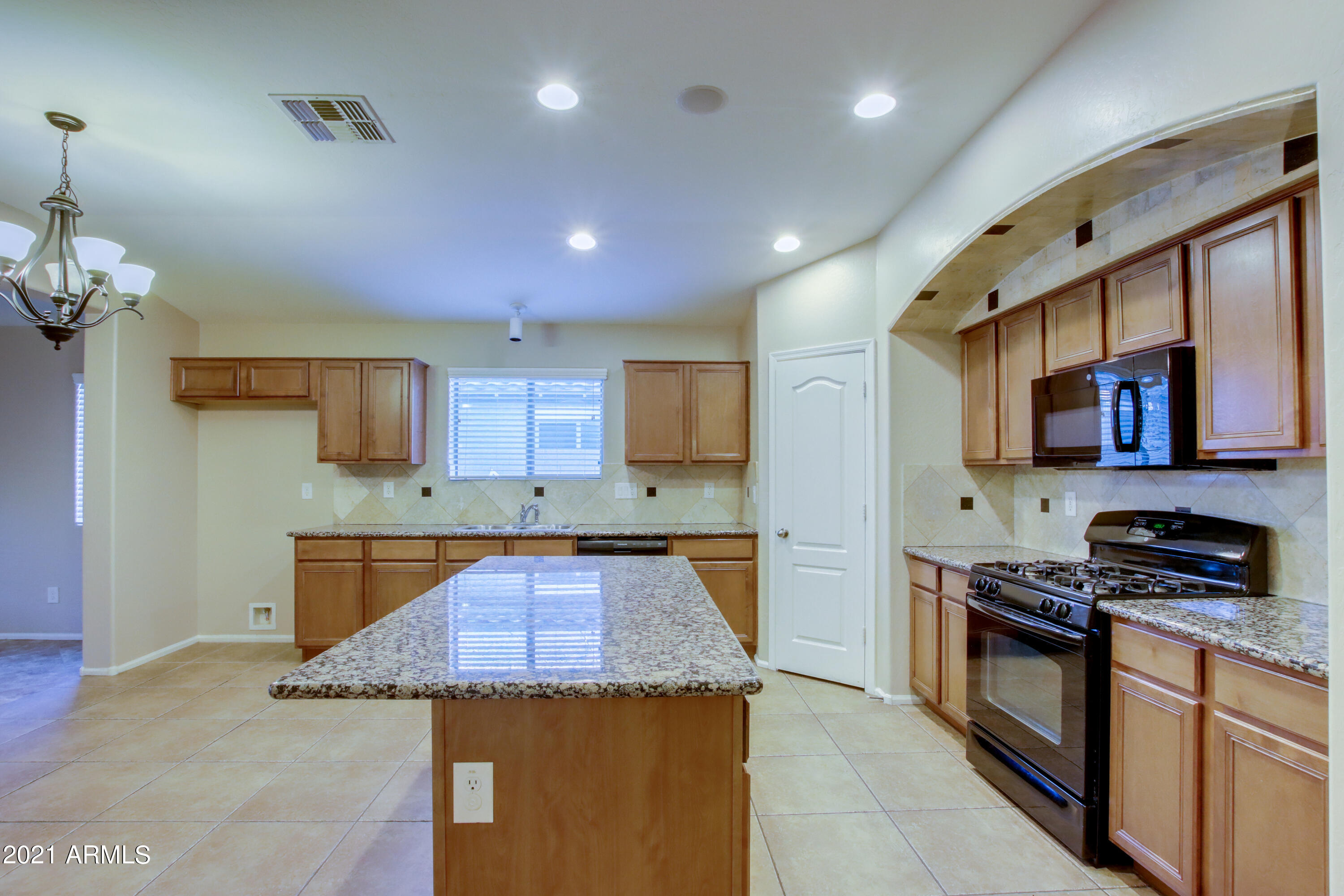 17556 West Bloomfield Road Surprise, AZ 85388 - Photo 7 of 21 dl blends-19