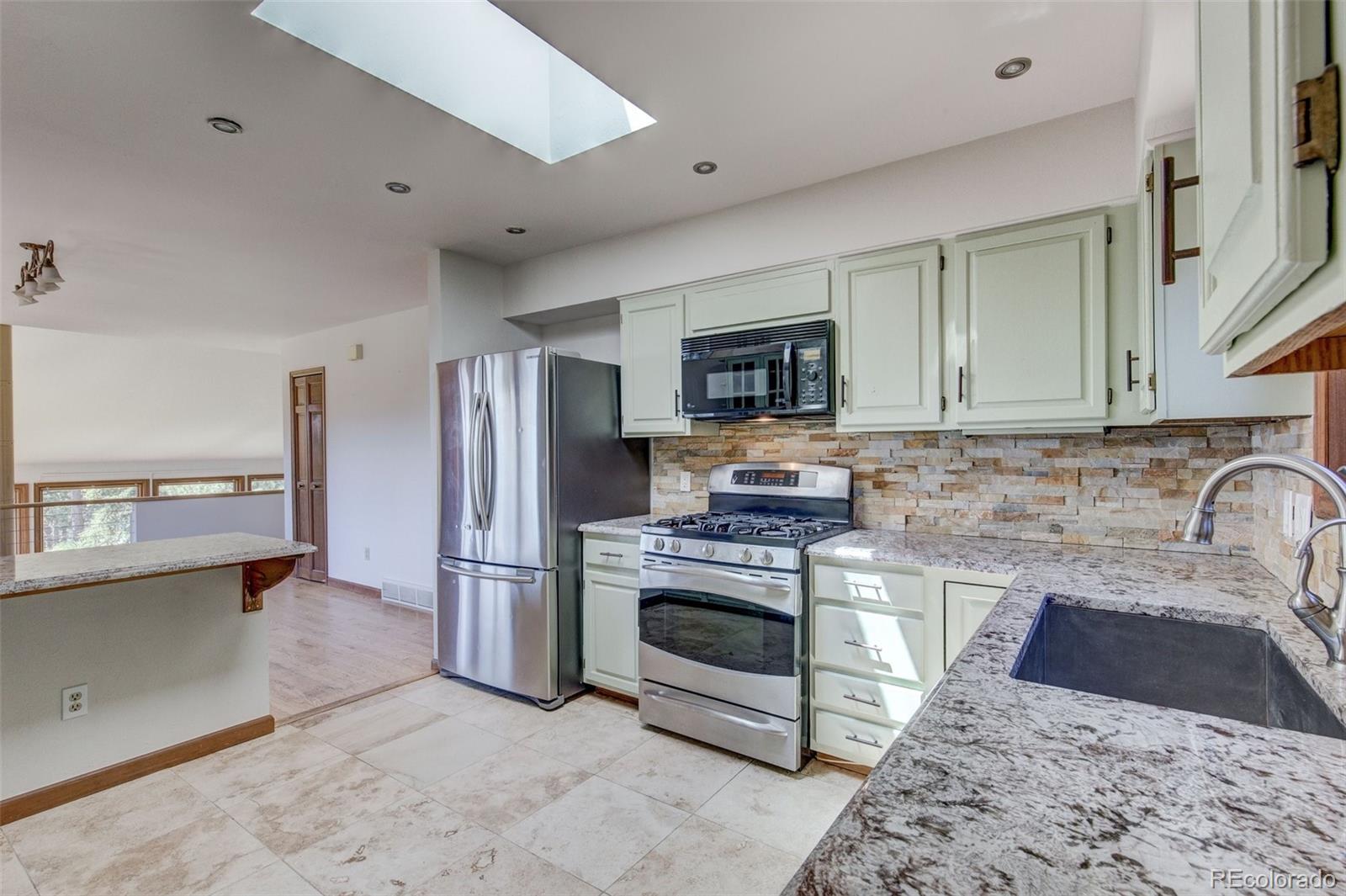 4266 Lee Hill Drive Boulder, CO 80302 - Photo 14 of 37