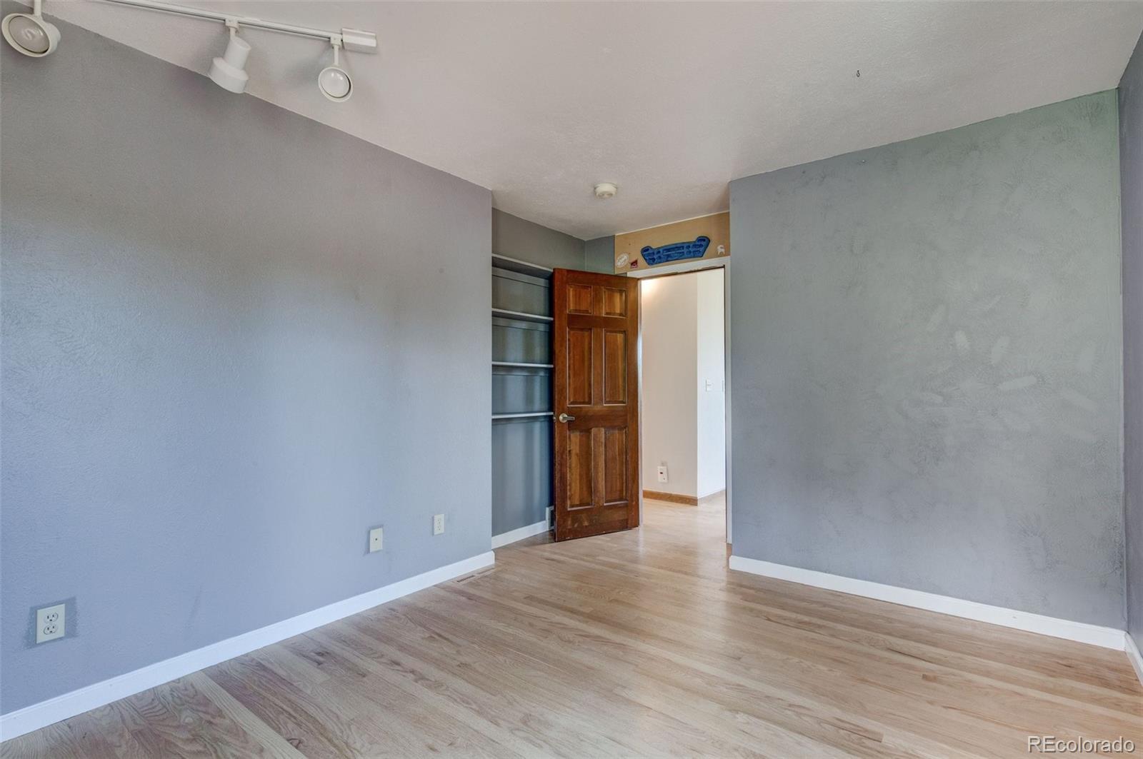 4266 Lee Hill Drive Boulder, CO 80302 - Photo 17 of 37