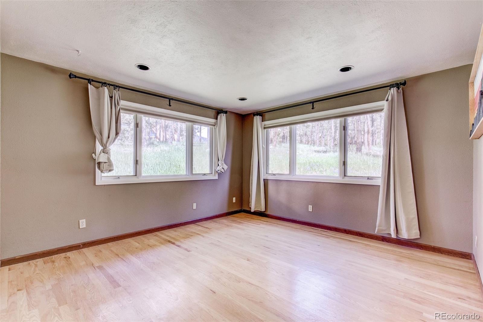 4266 Lee Hill Drive Boulder, CO 80302 - Photo 20 of 37