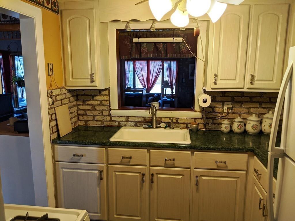 2 Ox Road Billerica, MA 01821 - Photo 5 of 29