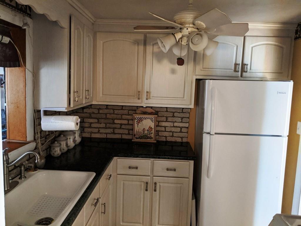 2 Ox Road Billerica, MA 01821 - Photo 6 of 29