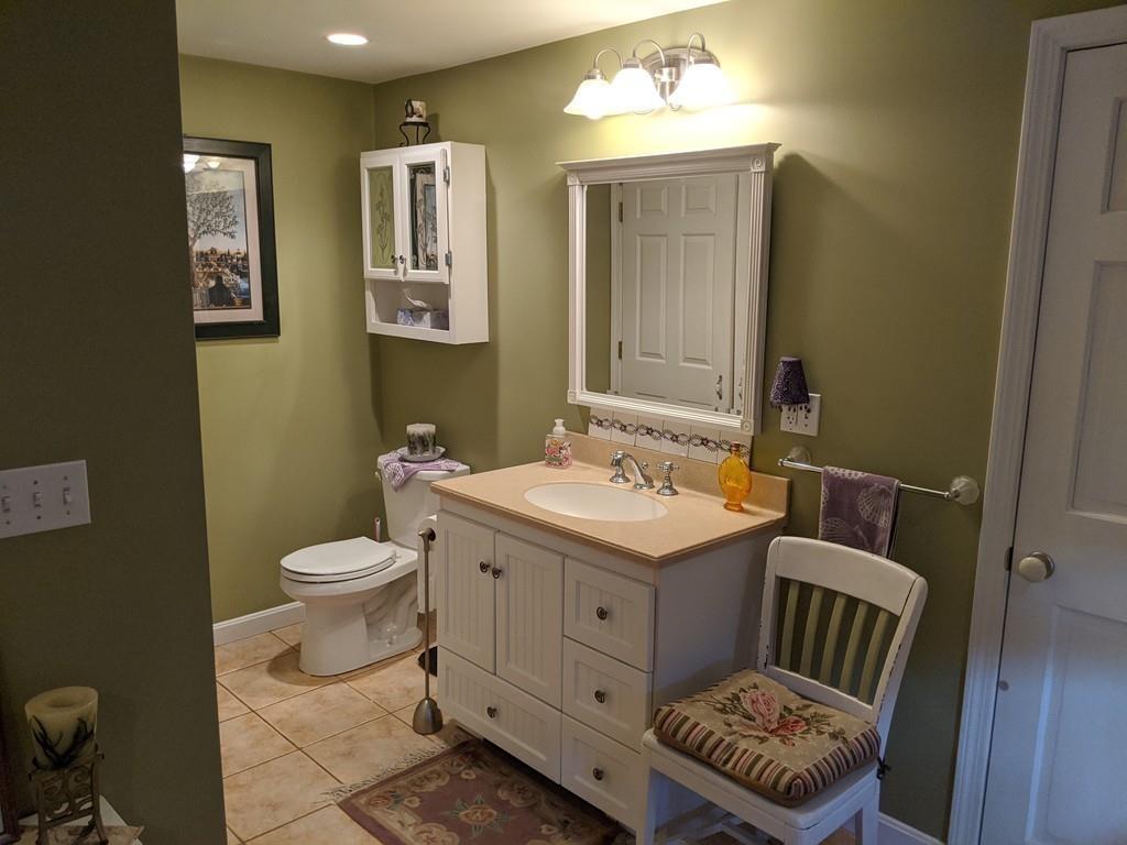 2 Ox Road Billerica, MA 01821 - Photo 9 of 29