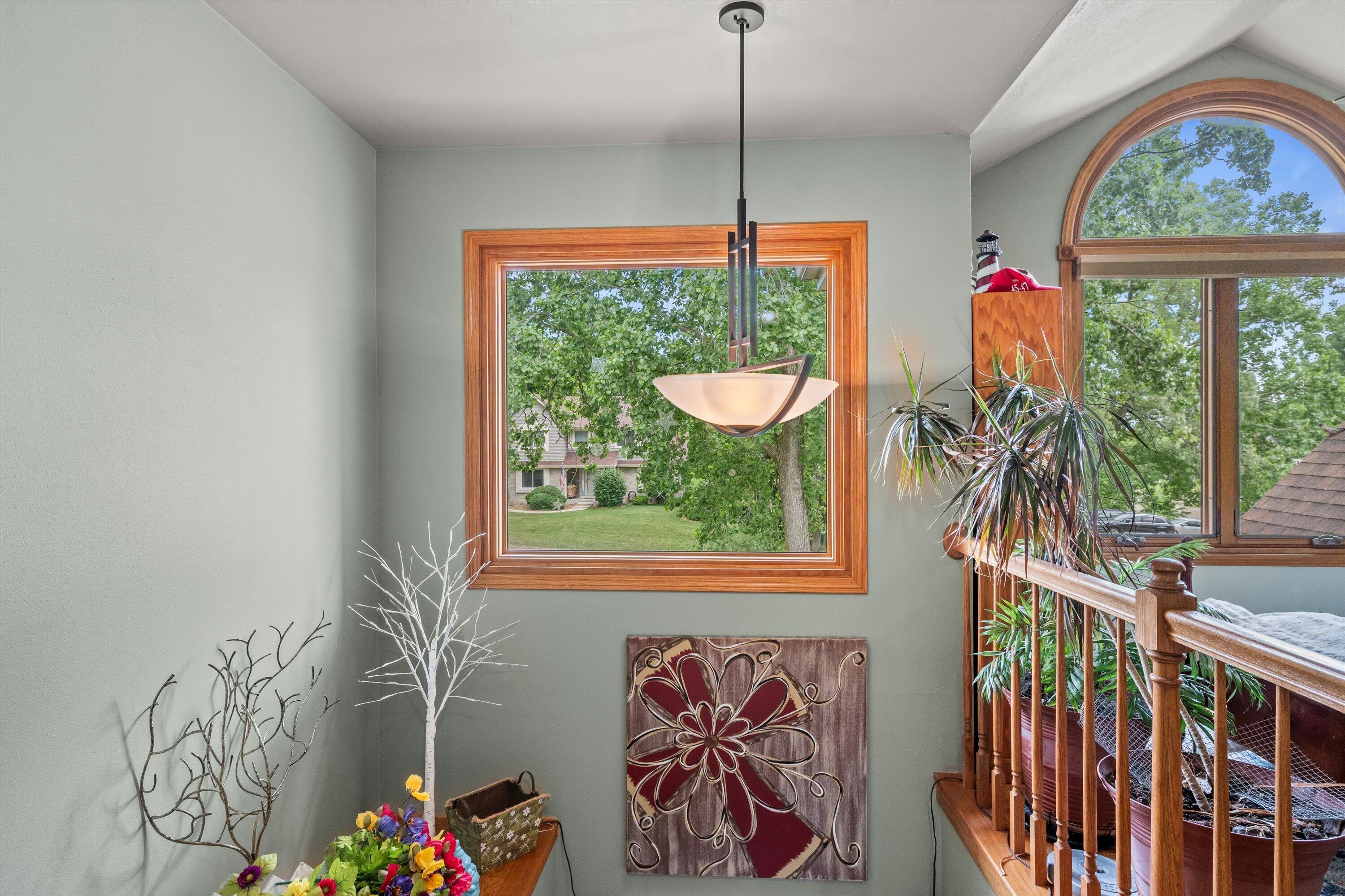 3250 Wood Road Mount Pleasant, WI 53406 - Photo 52 of 61 Entry way