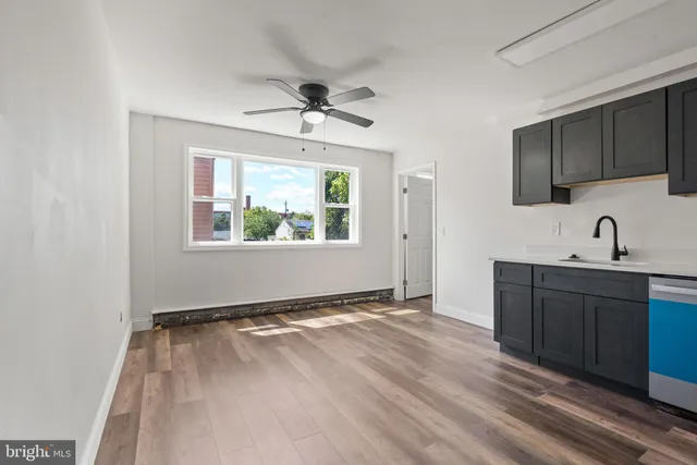 $1,900 | 610 57th Street Northeast, Unit 202, Washington, DC 20019