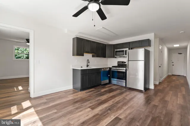 $1,900 | 610 57th Street Northeast, Unit 202, Washington, DC 20019