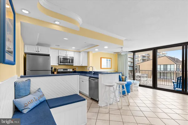 $649,000 | 209 Chesapeake House Bethany Beach, Bethany Beach, DE 19930