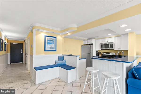 $649,000 | 209 Chesapeake House Bethany Beach, Bethany Beach, DE 19930