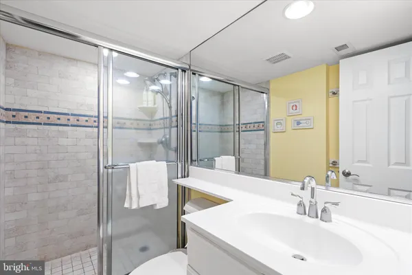 $649,000 | 209 Chesapeake House Bethany Beach, Bethany Beach, DE 19930