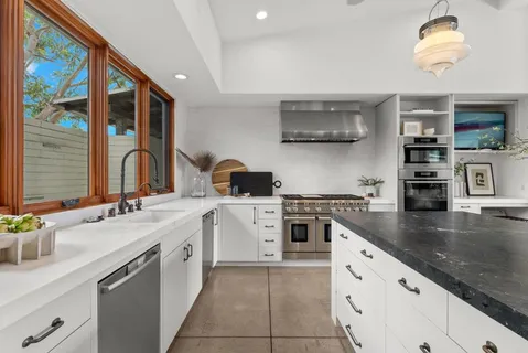 $5,899,000 | 1866 Sheridan Road, Encinitas, CA 92024
