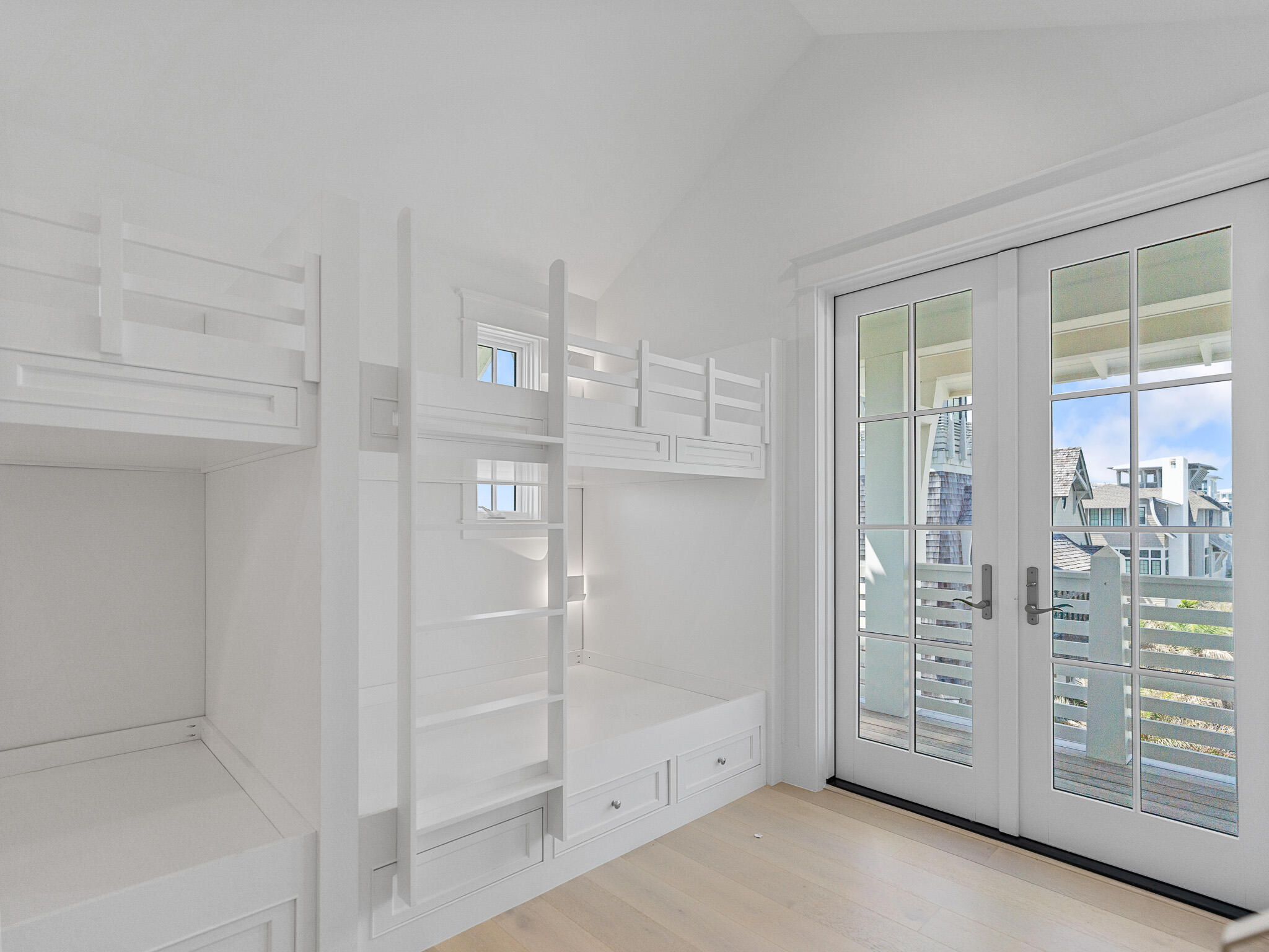 264 Grace Pt Way Watersound, FL 32461 - Photo 26 of 69 a view of a walk in closet