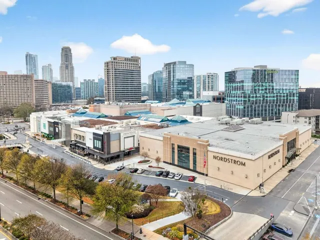 a picture of city view