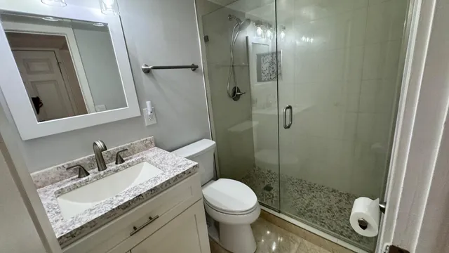 $2,100 | 4502 North Federal Highway, Unit 123C, Lighthouse Point, FL 33064