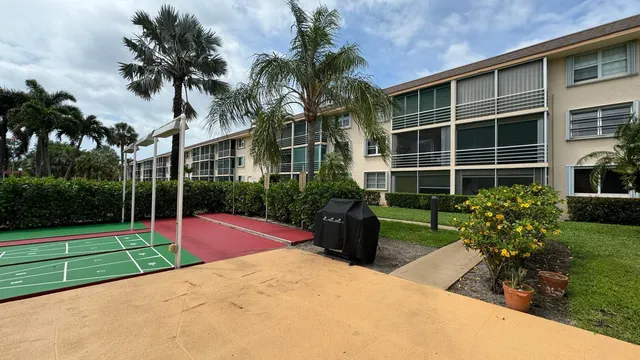 $2,100 | 4502 North Federal Highway, Unit 123C, Lighthouse Point, FL 33064