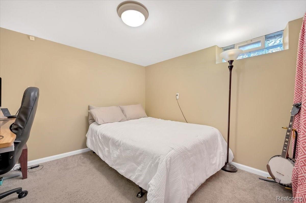 4124 Durham Road Royal Oak, MI 48073 - Photo 13 of 20 13-DSC_2289.jpg