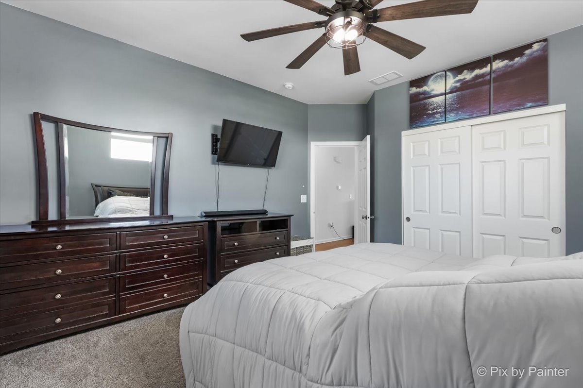 466 Comstock Road South Elgin, IL 60177 - Photo 20 of 24
