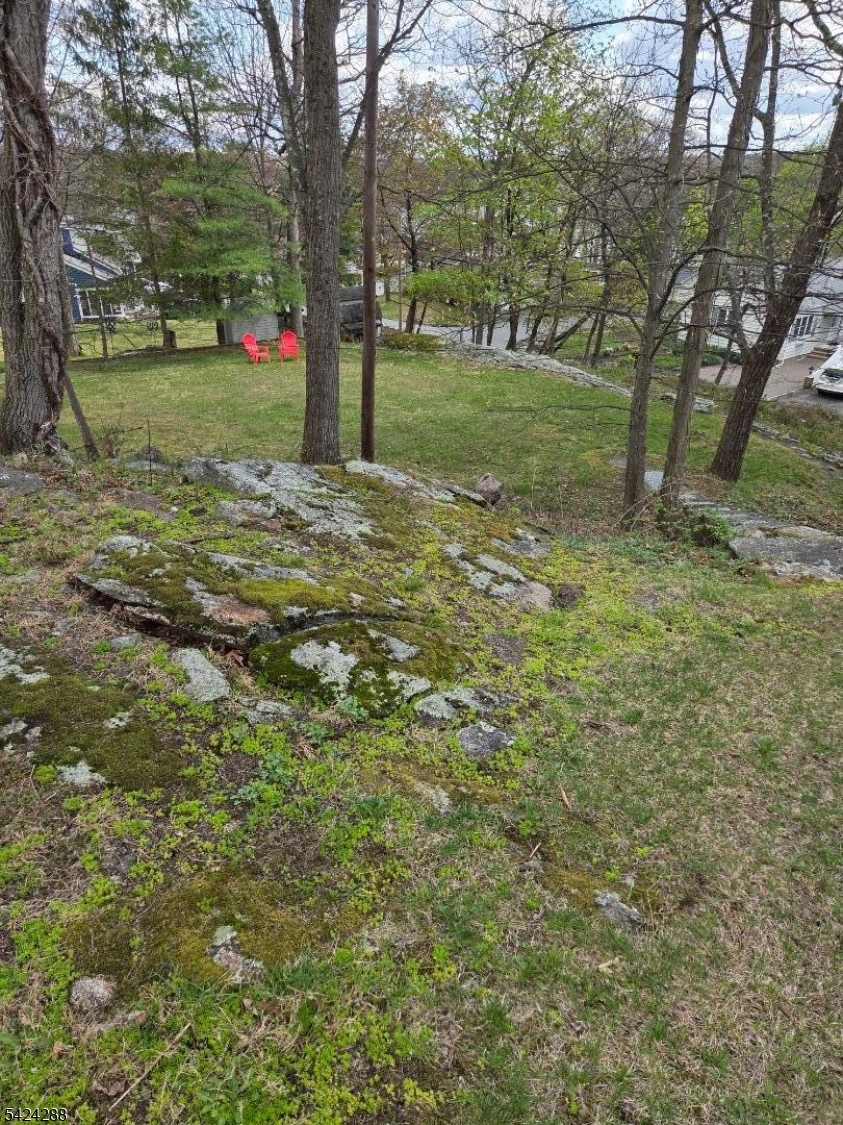 8 Papoose Trail Hopatcong, NJ 07821 - Photo 22 of 38