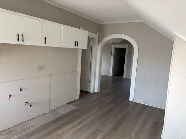 $1,200 | 931 9th Avenue, Unit 2, Port Arthur, TX 77642