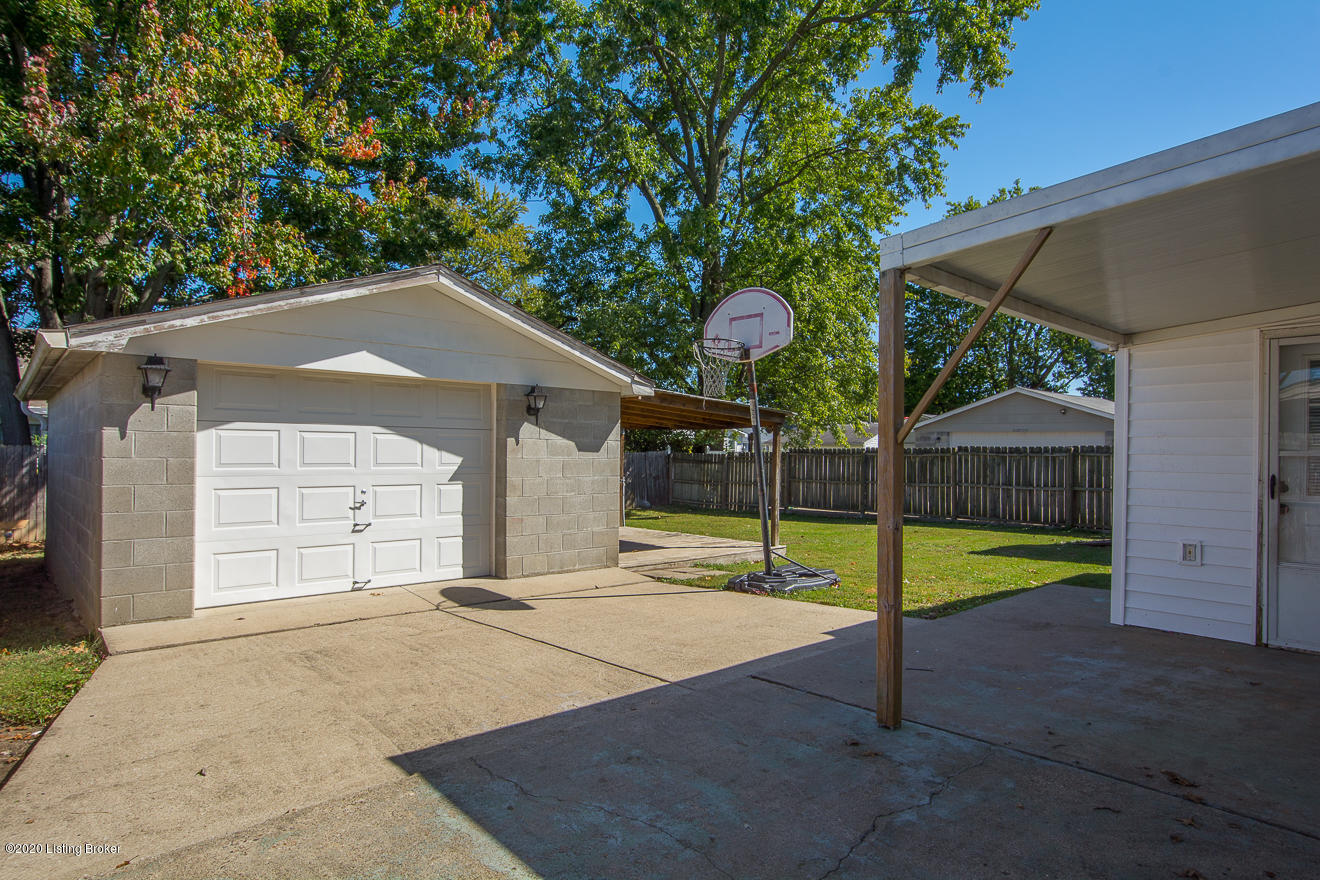 4907 Raven Road Louisville, KY 40213 - Photo 39 of 39 Raven-46