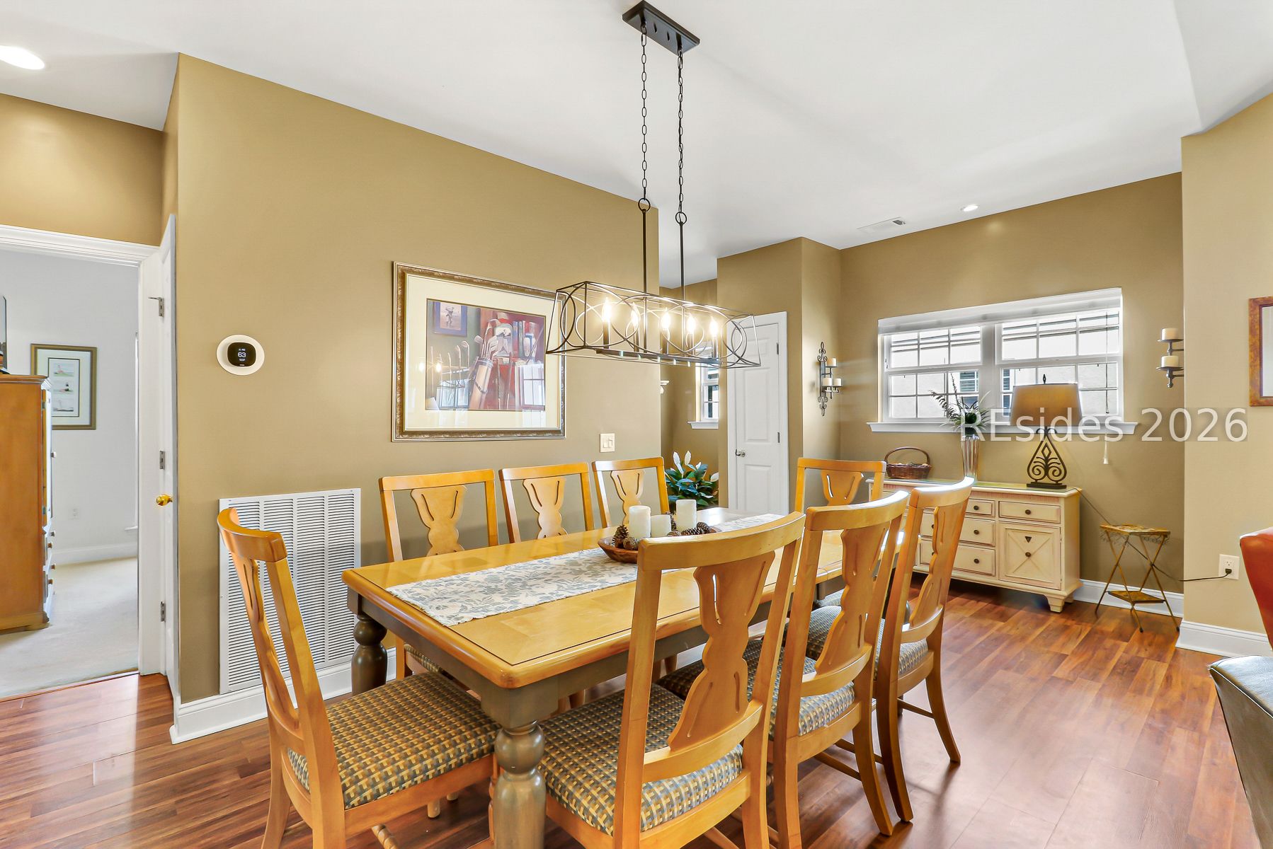 1 Gloucester Road, Unit E2 Hilton Head Island, SC 29928 - Photo 3 of 42 Villa entrance flows into sunny, open dining area.