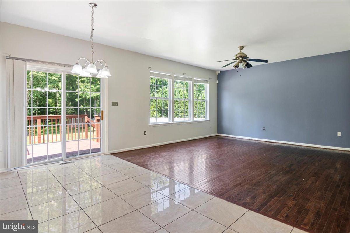 152 Little Mill Road Lindenwold, NJ 08021 - Photo 7 of 25 Family Room