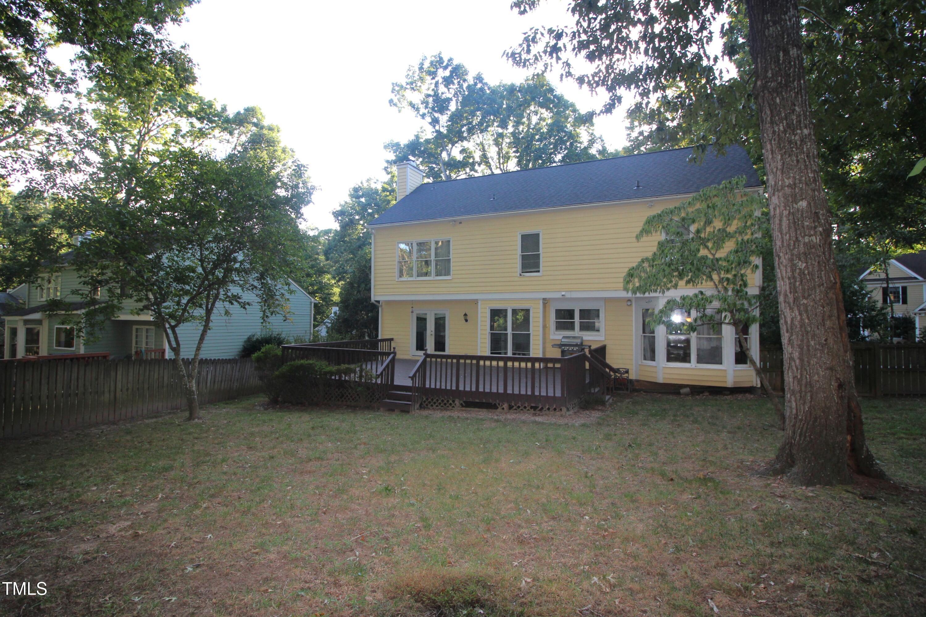 8136 Coleraine Court Raleigh, NC 27615 - Photo 20 of 20 IMG_8913