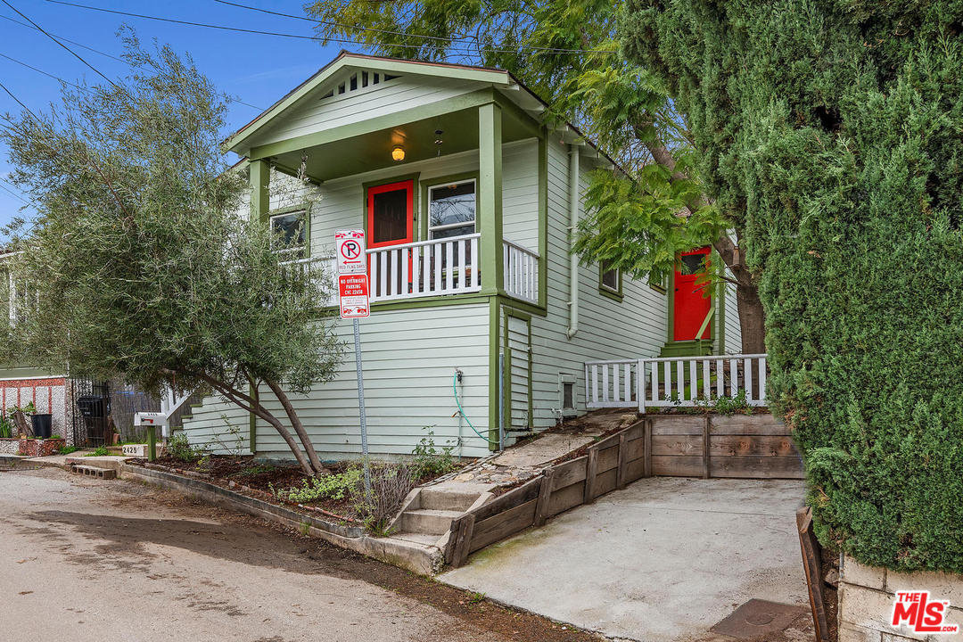 2425 Riverside Place Los Angeles, CA 90039 - Photo 1 of 28 Gallery Image 1