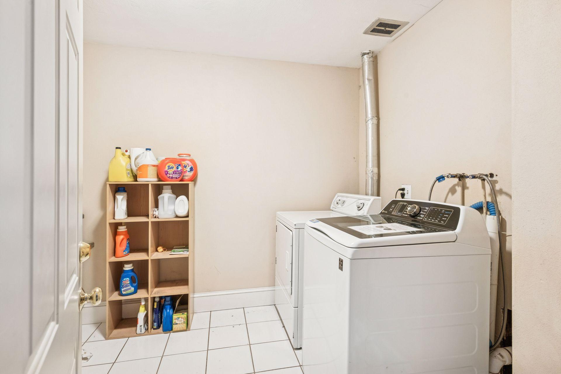 3237 South 15th Avenue, Unit 21 Minneapolis, MN 55407 - Photo 20 of 24