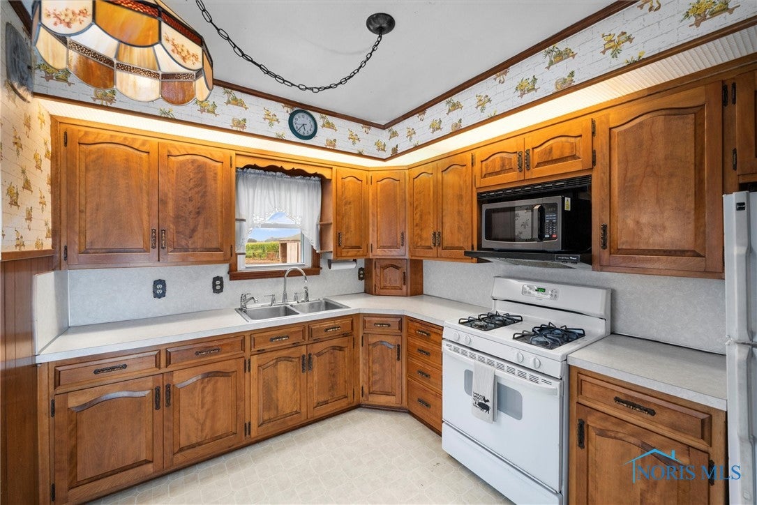 6803 County Road North Delta, OH 43515 - Photo 15 of 31 Gallery Image 15