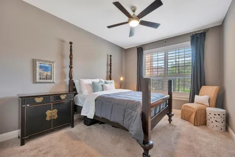 $889,900 | 944 Highpoint Way, Roanoke, TX 76262