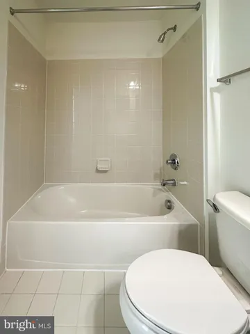 $668,000 | 23069 Weybridge Square, Broadlands, VA 20148