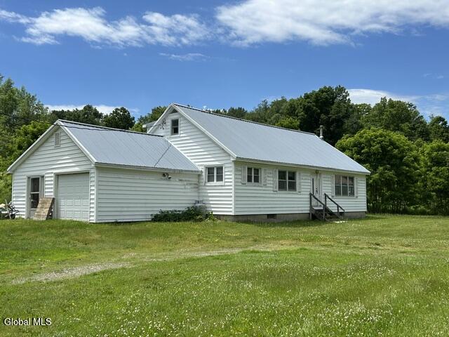 90 Tomhannock Road Valley Falls, NY 12185 - Photo 2 of 37 front