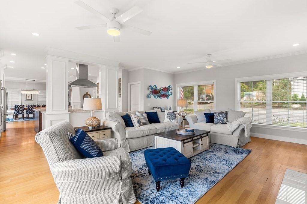 7 Willow Road Marblehead, MA 01945 - Photo 13 of 41