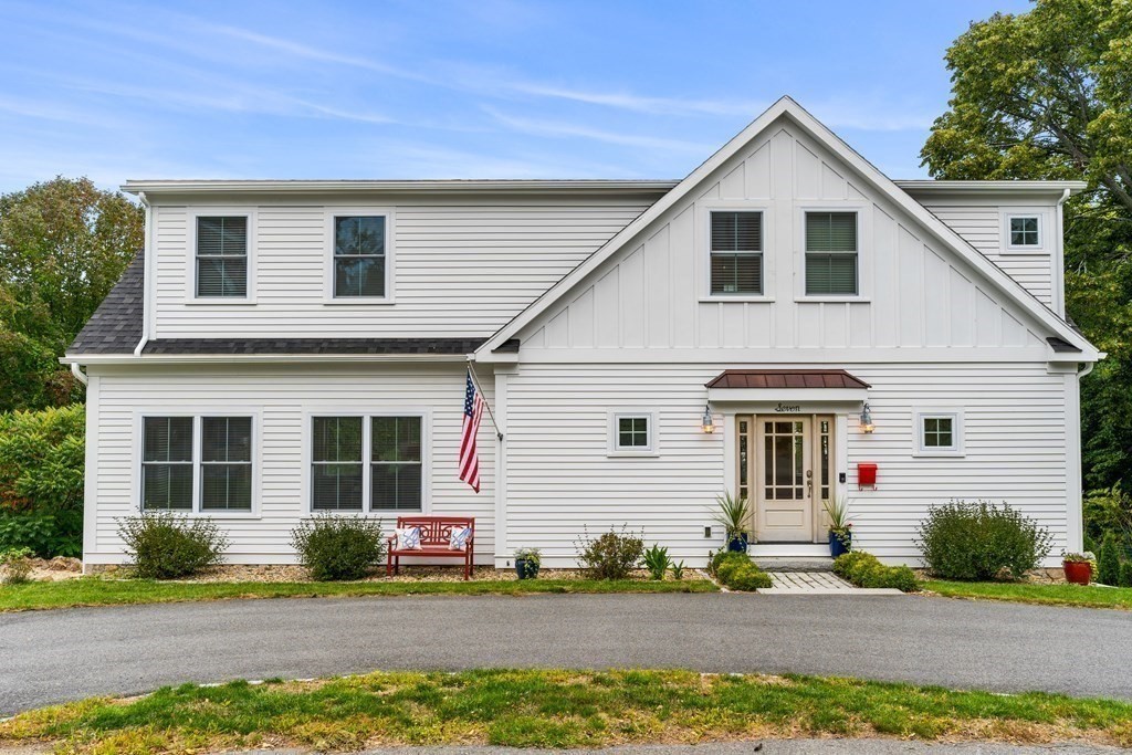 7 Willow Road Marblehead, MA 01945 - Photo 2 of 41