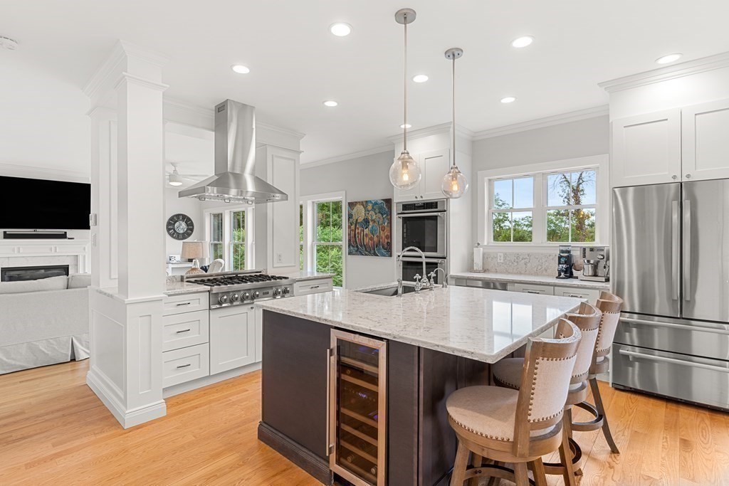 7 Willow Road Marblehead, MA 01945 - Photo 8 of 41