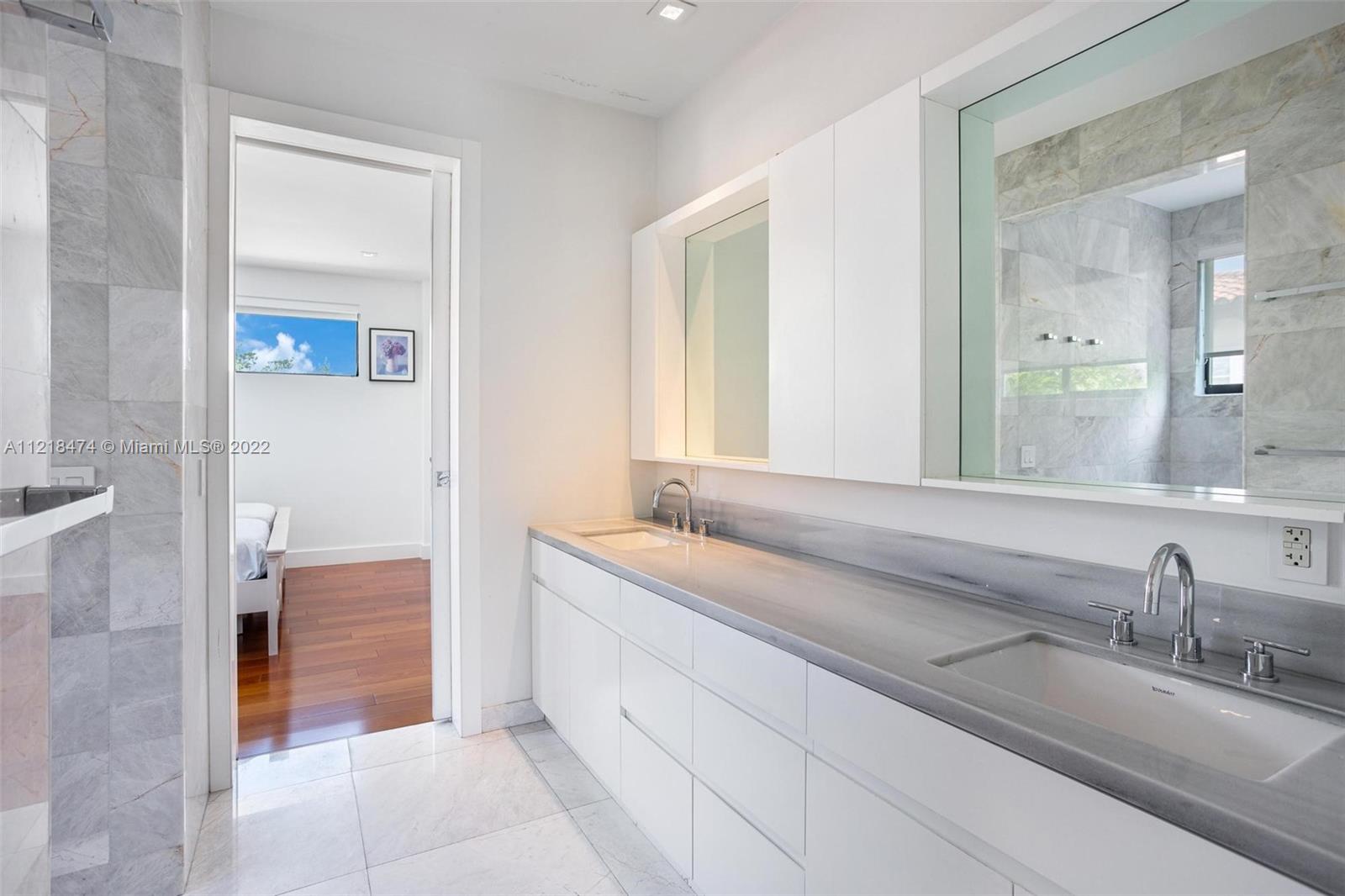 465 Glenridge Road Key Biscayne, FL 33149 - Photo 28 of 37 Gallery Image 28