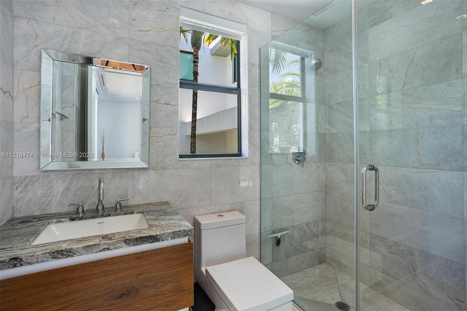 465 Glenridge Road Key Biscayne, FL 33149 - Photo 34 of 37 Gallery Image 34