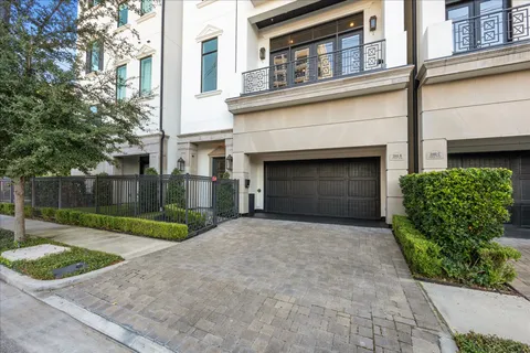 $1,369,000 | 2103 Argonne Street, Unit B, Houston, TX 77019