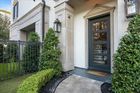 $1,369,000 | 2103 Argonne Street, Unit B, Houston, TX 77019