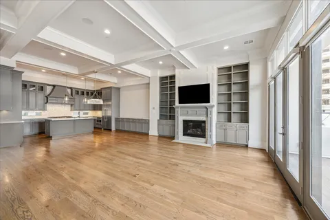 $1,369,000 | 2103 Argonne Street, Unit B, Houston, TX 77019