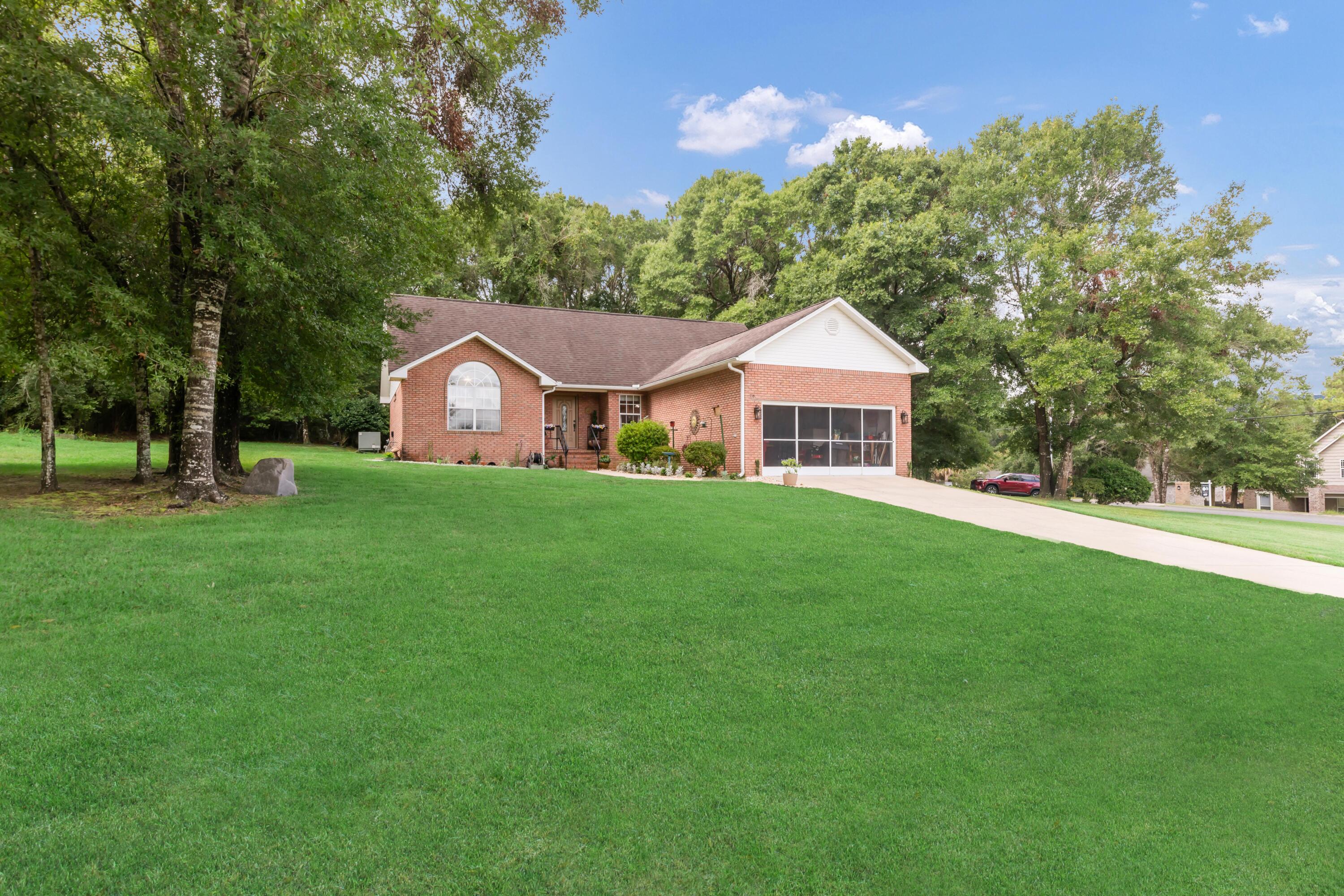 116 Mohawk Trail Crestview, FL 32536 - Photo 2 of 40 147A0858
