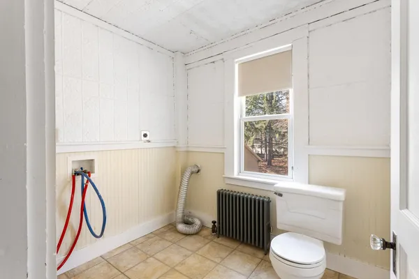 $549,900 | 180 Main Street, Kingston, NH 03848