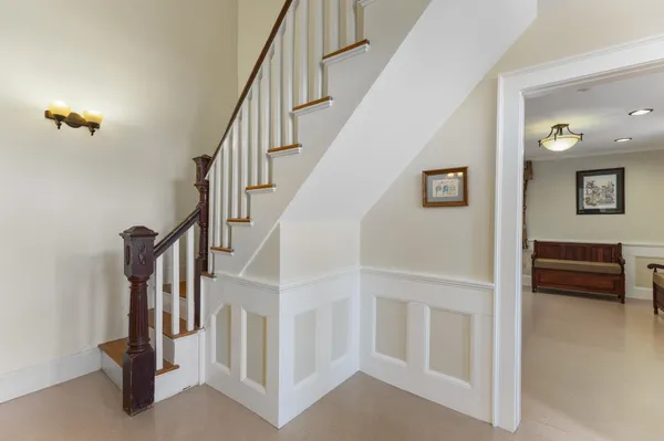 $549,900 | 180 Main Street, Kingston, NH 03848