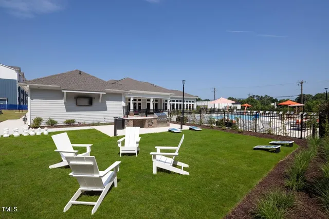 $1,679 | 3520 Pinetree Grove Lane, Unit B1, Raleigh, NC 27604