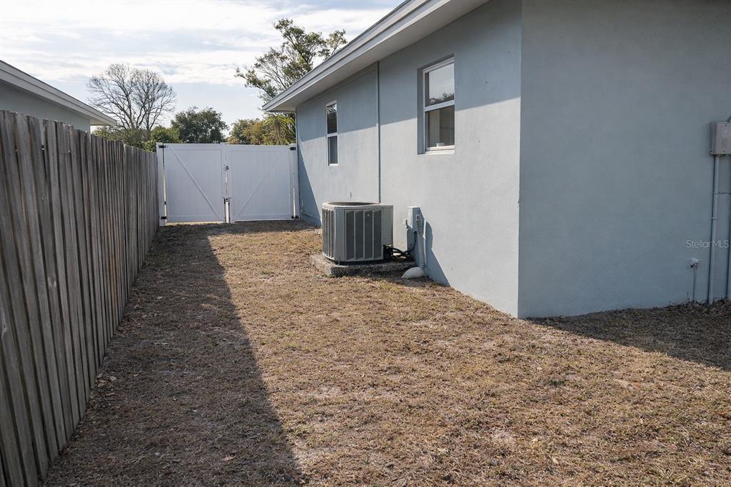 1272 Hanover Court Spring Hill, FL 34606 - Photo 39 of 45