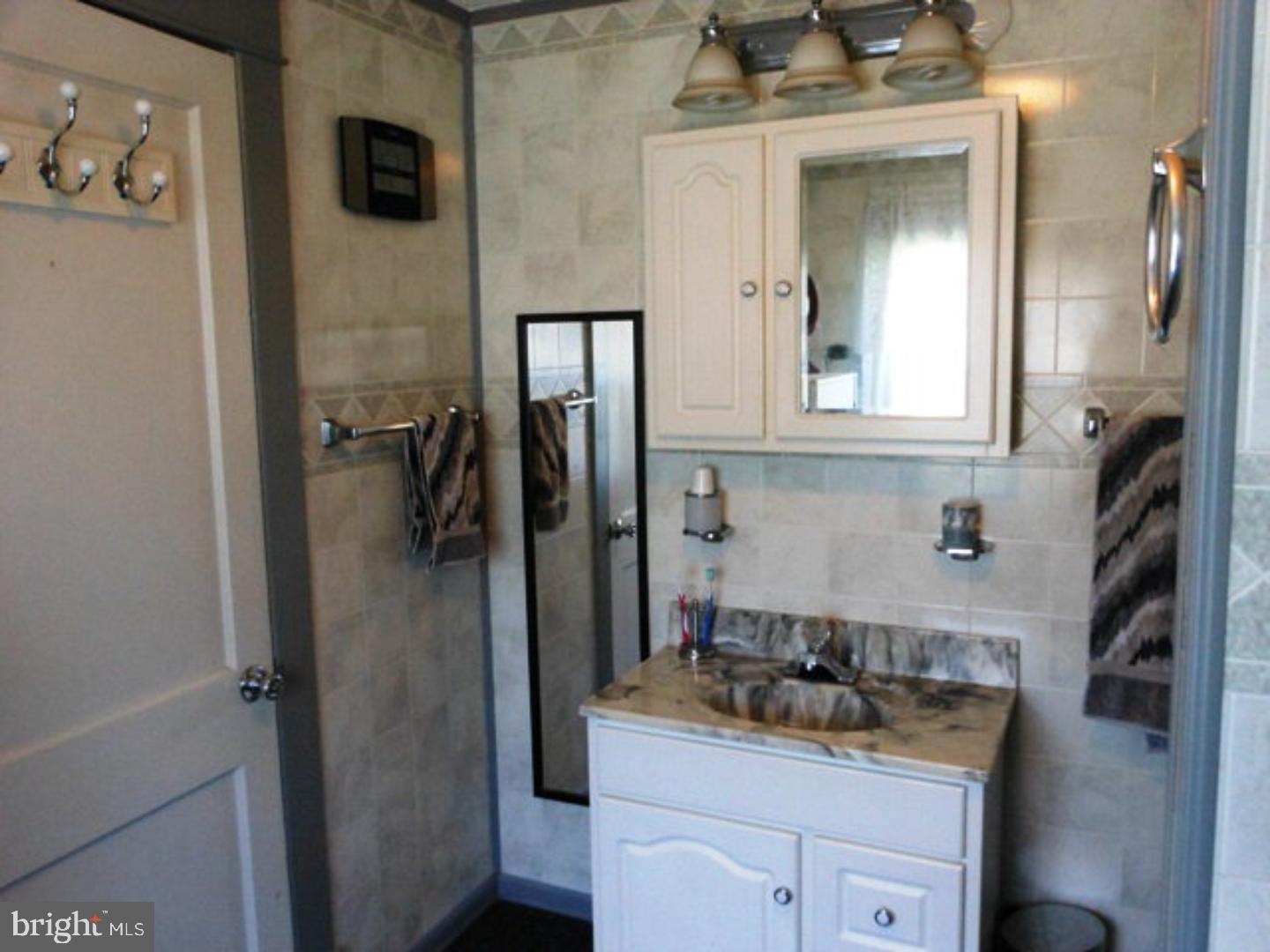2893 Fairgrounds Road Ashland, PA 17921 - Photo 16 of 25 Bathroom