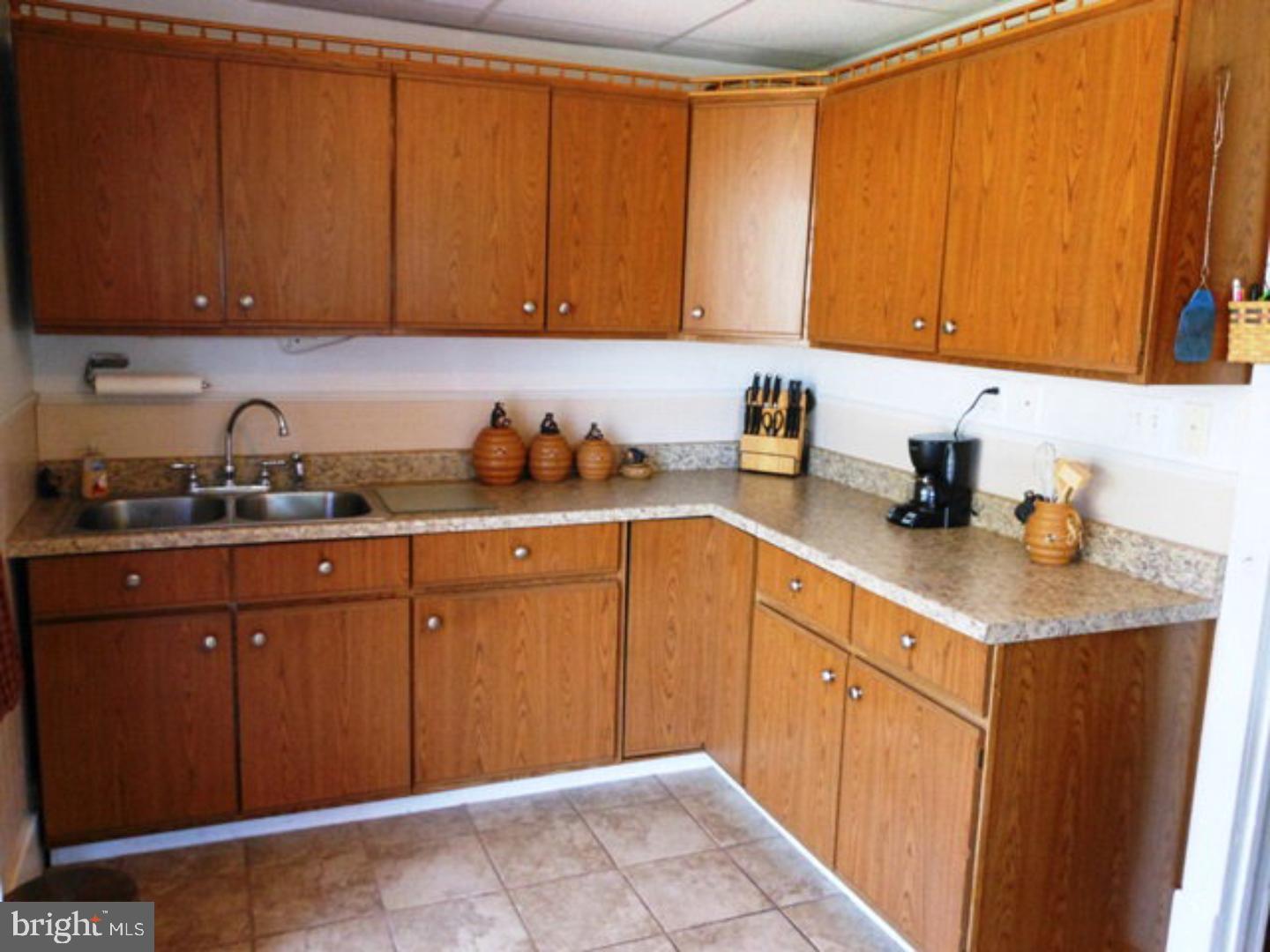 2893 Fairgrounds Road Ashland, PA 17921 - Photo 10 of 25 Kitchen