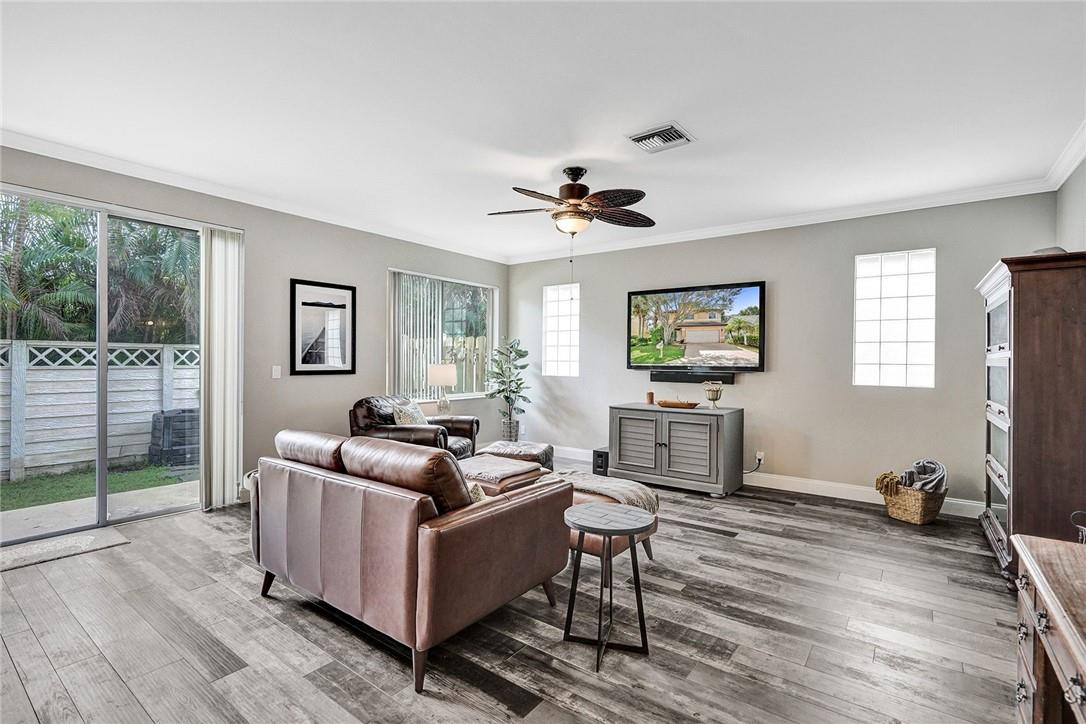 10630 Palm Spring Drive Boca Raton, FL 33428 - Photo 11 of 34 Photo 11