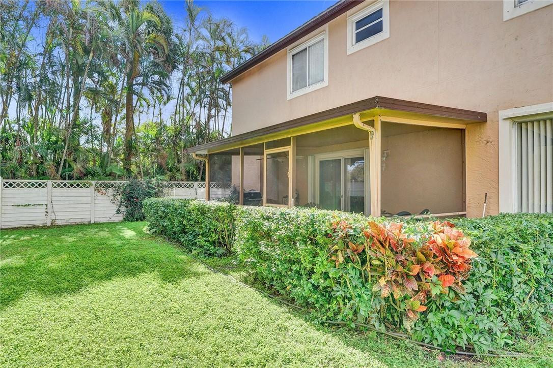 10630 Palm Spring Drive Boca Raton, FL 33428 - Photo 4 of 34 Photo 4