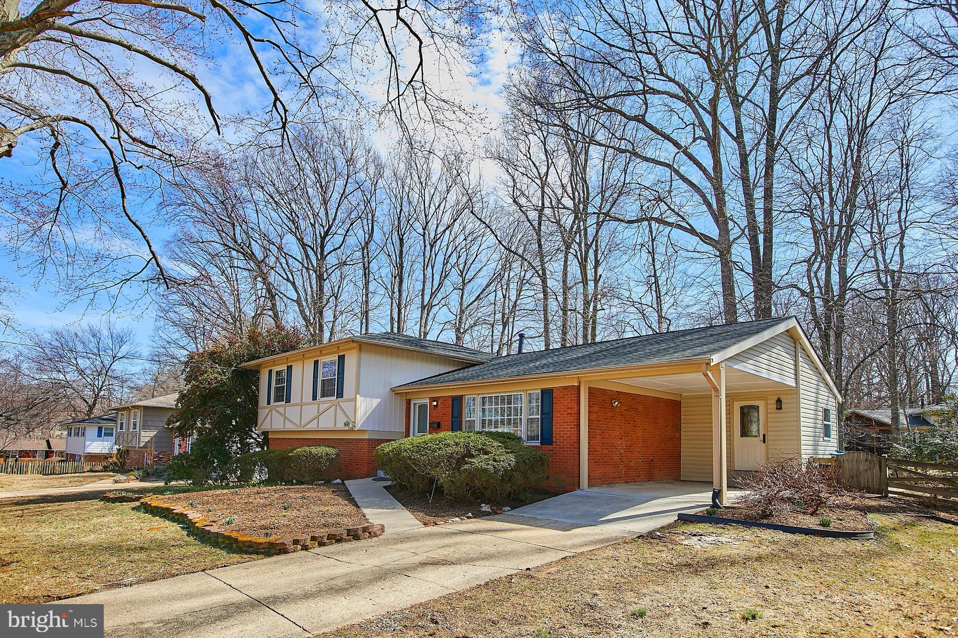 5536 Queensberry Avenue Springfield, VA 22151 - Photo 2 of 34